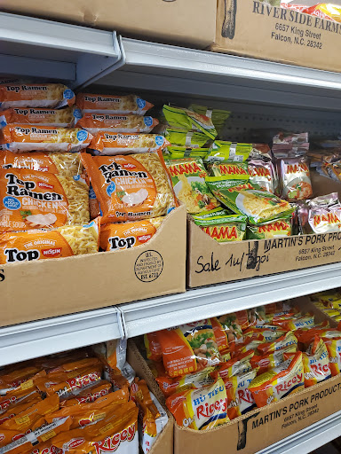 Asian Grocery Store «Tan Phat Oriental Market», reviews and photos, 8202 N Armenia Ave, Tampa, FL 33604, USA