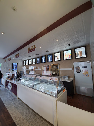 Ice Cream Shop «Häagen-Dazs® Ice Cream Shop», reviews and photos, 116 E New England Ave, Winter Park, FL 32789, USA