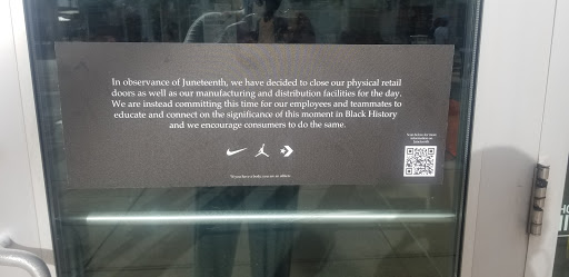 Clothing Store «Nike Factory Store», reviews and photos, 2350 Grand Cypress Dr #350, Wesley Chapel, FL 33544, USA