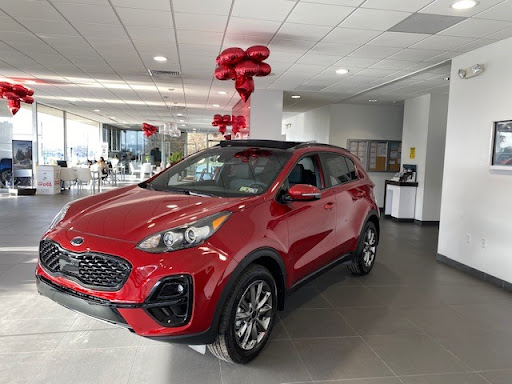 Kia Dealer «Monroeville Kia», reviews and photos, 3721 William Penn Hwy, Monroeville, PA 15146, USA
