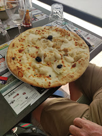 Pizza du Restaurant La Bodega à Clermont-l'Hérault - n°5