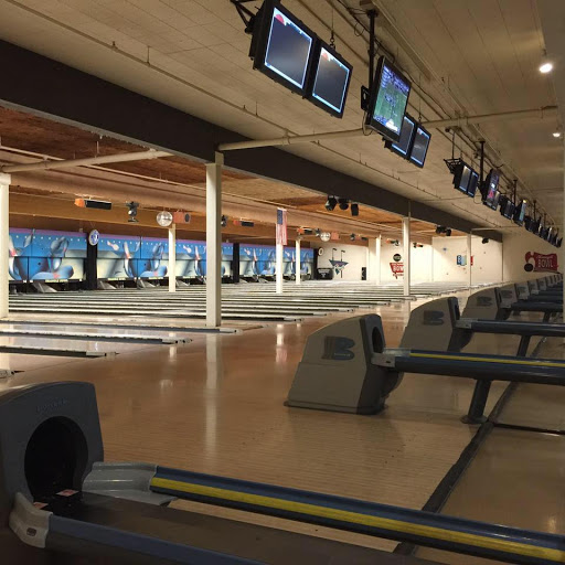 Bowling Alley «Triangle Bowl», reviews and photos, 700 Triangle Ctr, Longview, WA 98632, USA