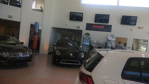 Volkswagen Dealer «Antwerpen Volkswagen», reviews and photos, 8065 Ritchie Hwy, Pasadena, MD 21122, USA
