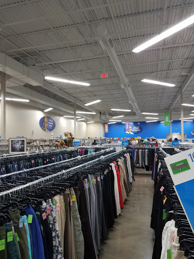 Thrift Store «Goodwill Store & Donation Center», reviews and photos, 123 S Weber Rd, Bolingbrook, IL 60490, USA
