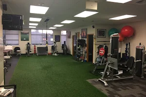 Peak Sports and Spine Physical Therapy - Renton image