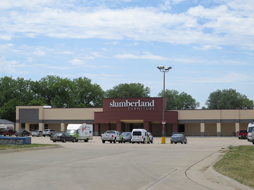 Slumberland Furniture, 920 Broadway St, Yankton, SD 57078, USA, 