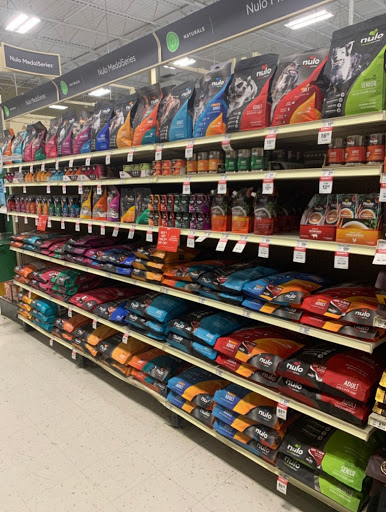 Pet Supply Store «PetSmart», reviews and photos, 8537 W Grand River Ave, Brighton, MI 48116, USA