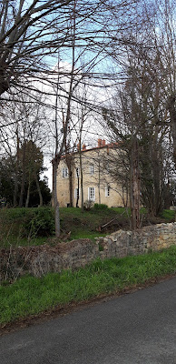 Lavoir de St Priest d'Andelot à Saint-Priest-d'Andelot