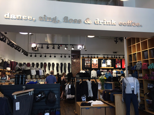 Sportswear Store «lululemon», reviews and photos, 2643 NE University Village St, Seattle, WA 98105, USA