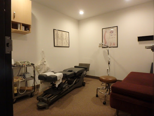 Southside Chiropractic & Acupuncture: Paul Lee DC