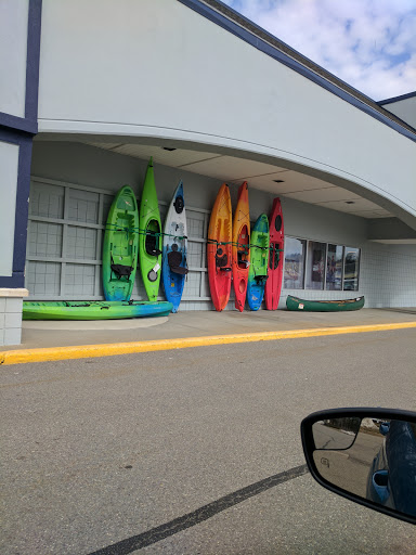 Clothing Store «L.L. Bean Outlet», reviews and photos, 45 Lafayette Rd, North Hampton, NH 03862, USA