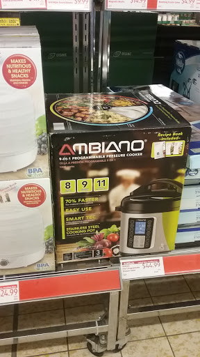 Supermarket «ALDI», reviews and photos, 15111 Woodward Ave, Highland Park, MI 48203, USA