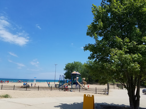 Park «Gillson Beach House», reviews and photos, 101 Lake St, Wilmette, IL 60091, USA