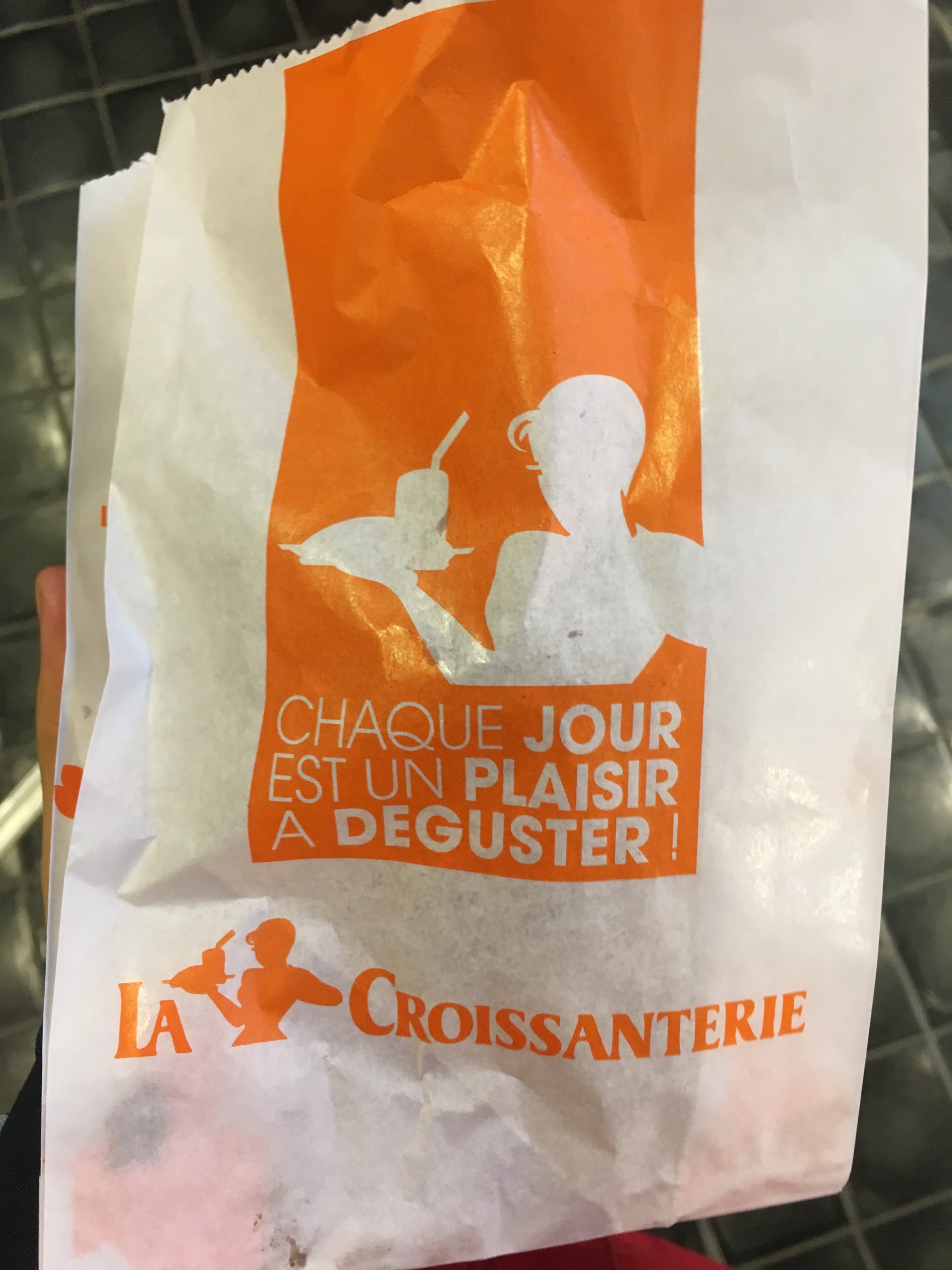 Photo n° 2 de l'avis de H. fait le 12/12/2017 à 22:35