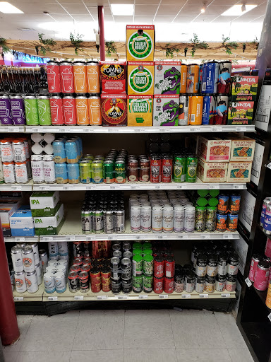 Liquor Store «Curtis Liquors - Weymouth», reviews and photos, 486 Columbian St, Weymouth, MA 02190, USA