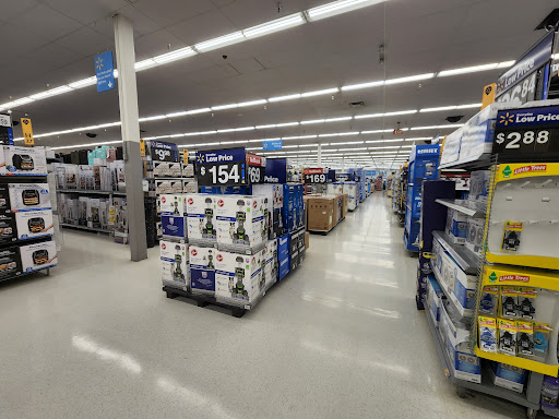 Department Store «Walmart Supercenter», reviews and photos, 100 E Wallace Kneeland Blvd, Shelton, WA 98584, USA