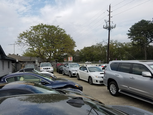 Used Car Dealer «Uptown Imports», reviews and photos, 1208 Spring Cypress Rd, Spring, TX 77373, USA