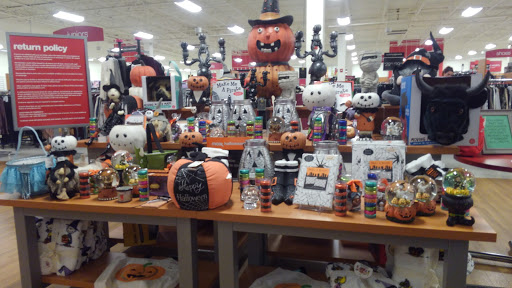 Clothing Store «Ross Dress for Less», reviews and photos, 1800 Rock Road, Derby, KS 67037, USA