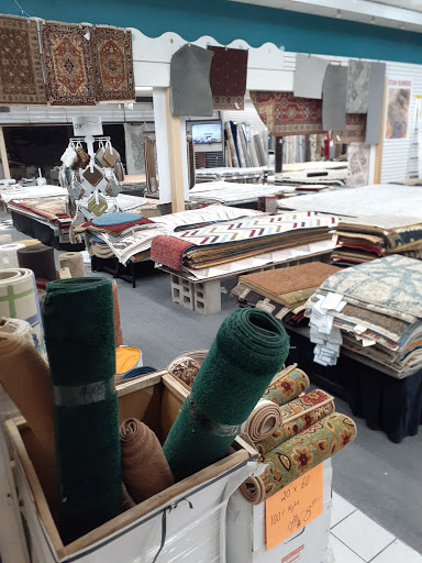 Shopping Mall «Walpole Mall», reviews and photos, 90 Providence Hwy, East Walpole, MA 02032, USA