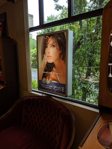Jewelry Store «Pearce Jewelers», reviews and photos, 41 Glen Rd, West Lebanon, NH 03784, USA