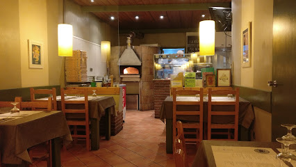 Restaurant La Pentola - C. d,en Pujol, 27, 08301 Mataró, Barcelona, Spain