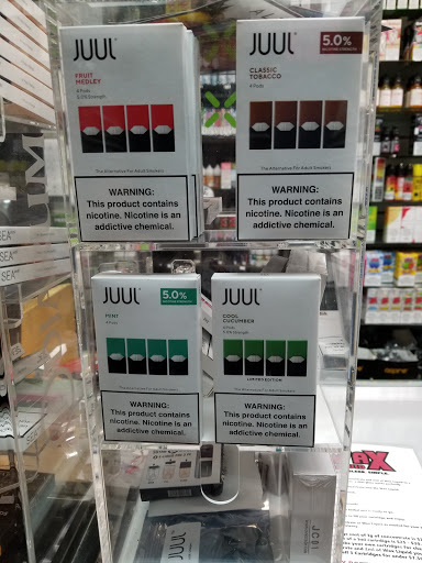 Gift Shop «Stay fly smoke shop», reviews and photos, 2645 El Camino Ave, Sacramento, CA 95821, USA