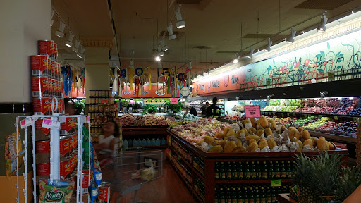 Supermarket «Supremo Food Market», reviews and photos, 249 E Front St, Plainfield, NJ 07060, USA