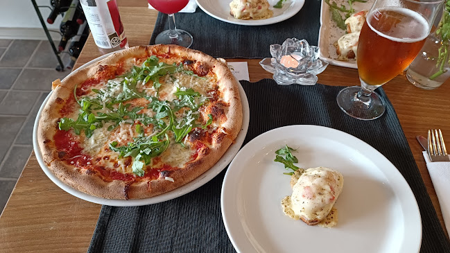 Anmeldelser af Restaurant Mols Bjerge i Ebeltoft - Pizza