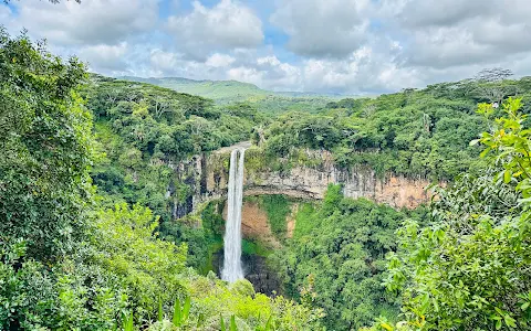Chamarel Waterfall image