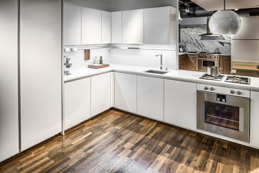 Poggenpohl New York Midtown Kitchen Design Studio image 9