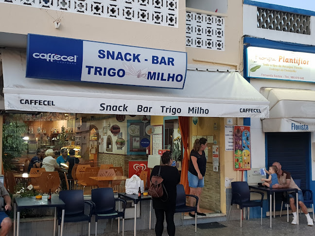 Cafe trigo milho