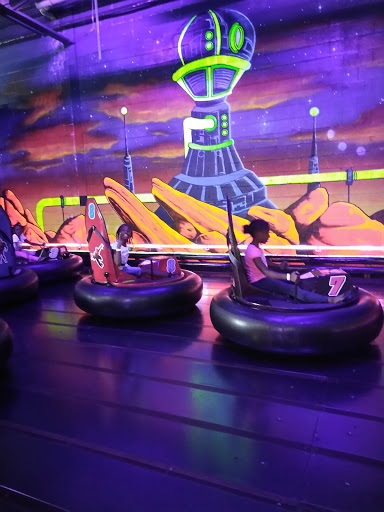 Laser Tag Center «Zap Zone Glo-Golf», reviews and photos, 41953 Ford Rd, Canton, MI 48187, USA