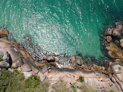 Photo de Piscinas Naturais da Barra da Lagoa situé dans une zone naturelle