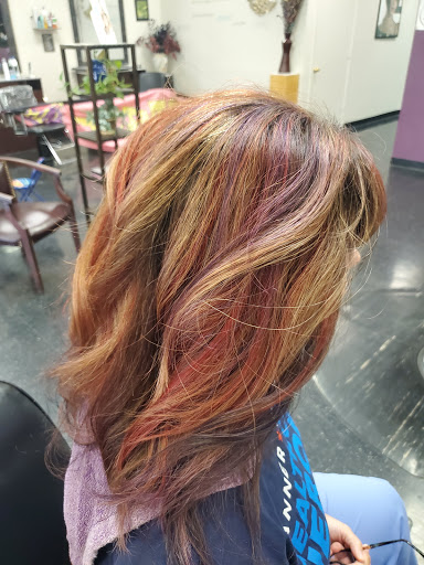 Beauty Salon «A Cut Above Family Haircare», reviews and photos, 3960 N Oracle Rd, Tucson, AZ 85705, USA