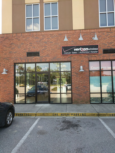Cell Phone Store «Verizon Authorized Retailer – Cellular Sales», reviews and photos, 2015 Boundary St #105, Beaufort, SC 29902, USA