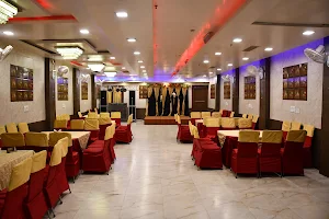 Hotel Royal's - Best Restaurant | Best Banquet In NIT Faridabad image