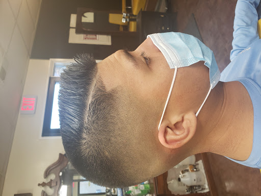 Barber Shop «Kings Park Barber Shop», reviews and photos, 8985 Fern Park Dr, Burke, VA 22015, USA