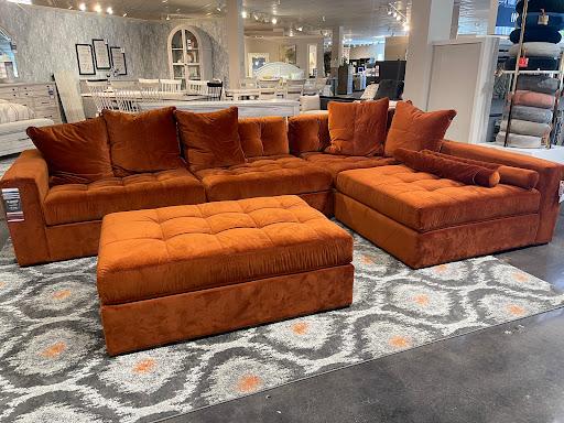 Furniture Store «Haynes Furniture», reviews and photos, 5324 Virginia Beach Blvd, Virginia Beach, VA 23462, USA