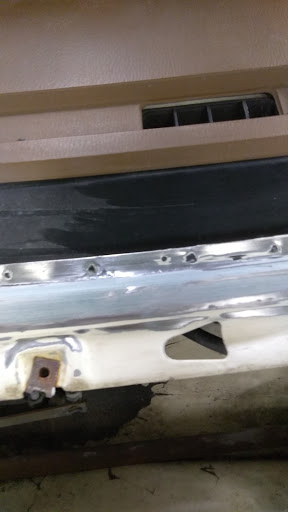 Auto Body Shop «Addison Auto Body and Glass, Inc.», reviews and photos, 21 Factory Rd, Addison, IL 60101, USA