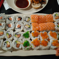 Plats et boissons du Restaurant japonais Oishi Sushi à Paris - n°1