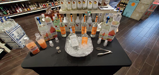 Liquor Bueno, 13323 Culebra Rd, San Antonio, TX 78253, USA, 