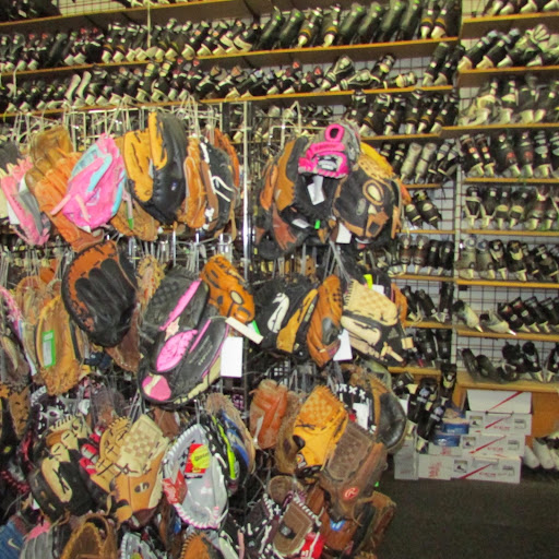 Sporting Goods Store «Play It Again Sports», reviews and photos, 5600 95th St, Oak Lawn, IL 60453, USA