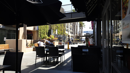 Department Store «Nordstrom Rack Beverly Connection», reviews and photos, 100 N La Cienega Blvd, Los Angeles, CA 90048, USA