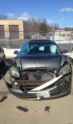 Auto Body Shop «Maaco Collision Repair & Auto Painting», reviews and photos, 78 Sylvan St, West Springfield, MA 01089, USA