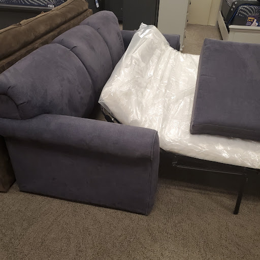 Furniture Store «Raymour & Flanigan Furniture and Mattress Store», reviews and photos, 275 Glen Cove Rd, Carle Place, NY 11514, USA