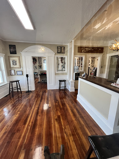 Tattoo Shop «Blu Gorilla Tattoo», reviews and photos, 1409 King St, Charleston, SC 29403, USA