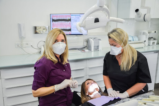 Dr BENSOUSSAN Sylvie- Dentiste Invisalign Marseille 13008 - Sans douleur