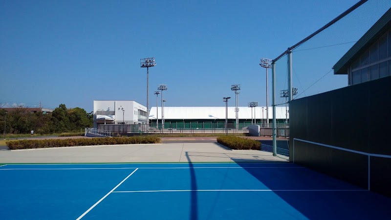 四日市テニスセンター