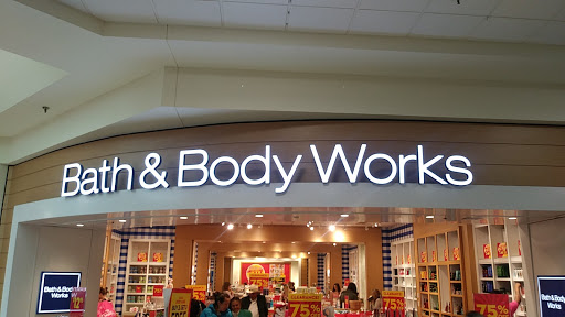 Shopping Mall «Valdosta Mall», reviews and photos, 1700 Norman Dr, Valdosta, GA 31601, USA