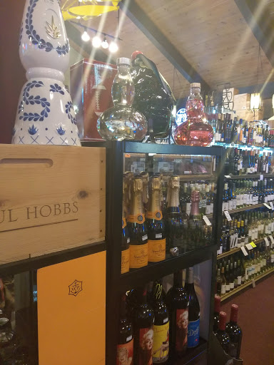 Liquor Store «La Bodega Wines & Spirit», reviews and photos, 3512 Central Ave, Riverside, CA 92506, USA